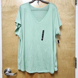 Torrid Size 5 Women's 5X/28 Classic Fit V-neck Paradise Green T-Shirt Tee NWT